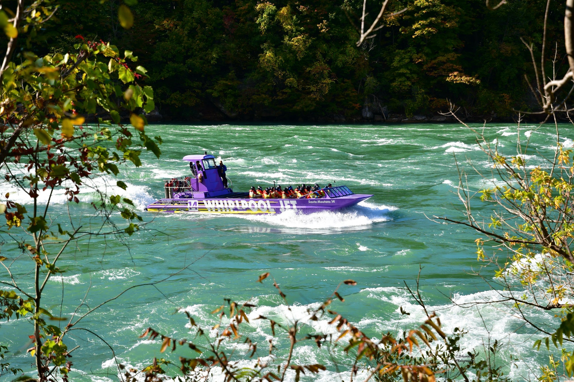 Niagara Falls - Whirlpool Jet Boat