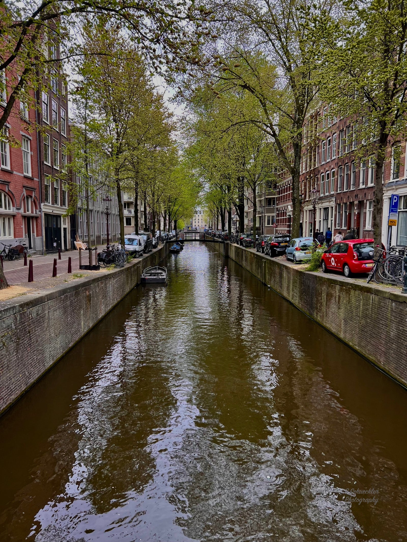 NL Canal in Amsterdam