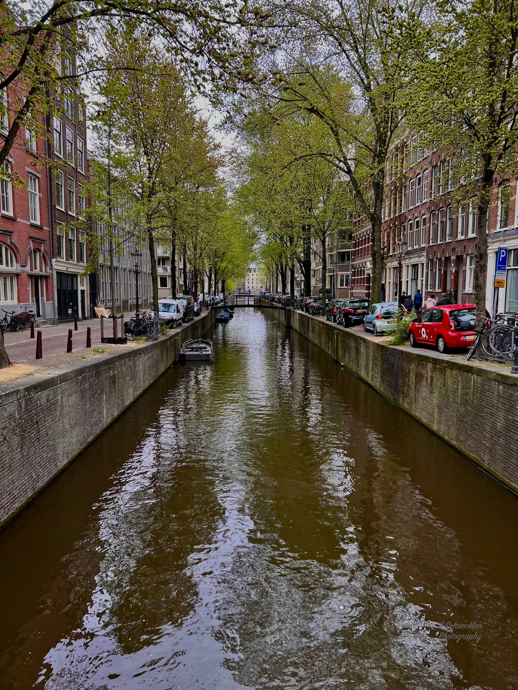 NL Canal in Amsterdam